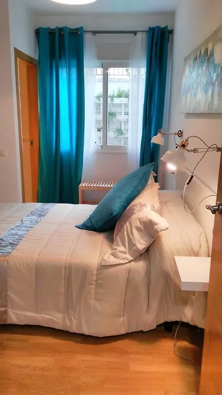 Mitjana Plaza Apartamento Málaga Espanha